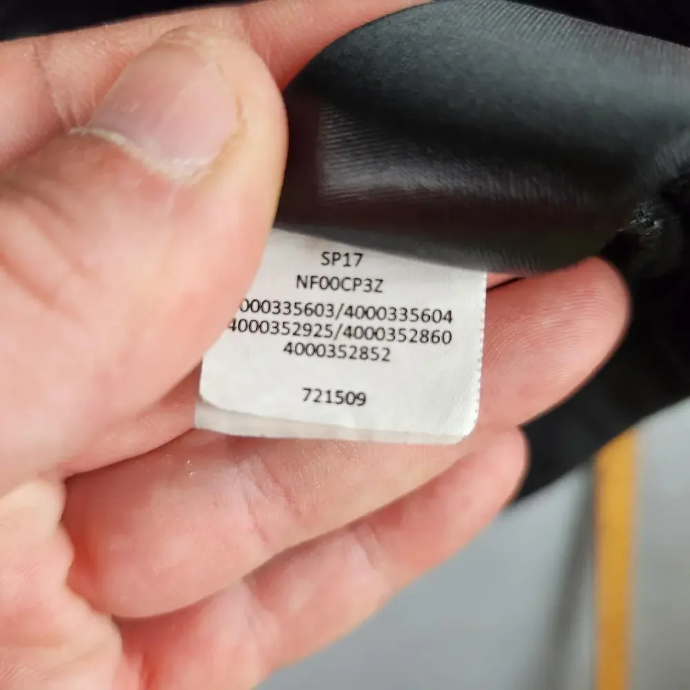 The North Face measurements photos
